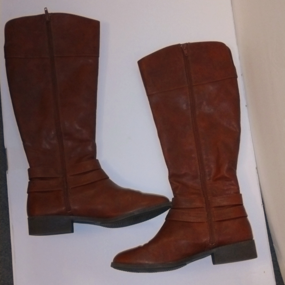 American eagle 18-in lined knee-high boots